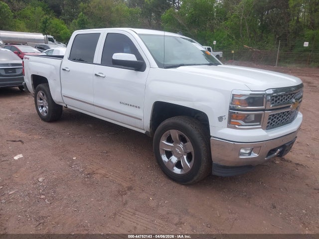 Salvage Chevrolet Silverado 1500 Image