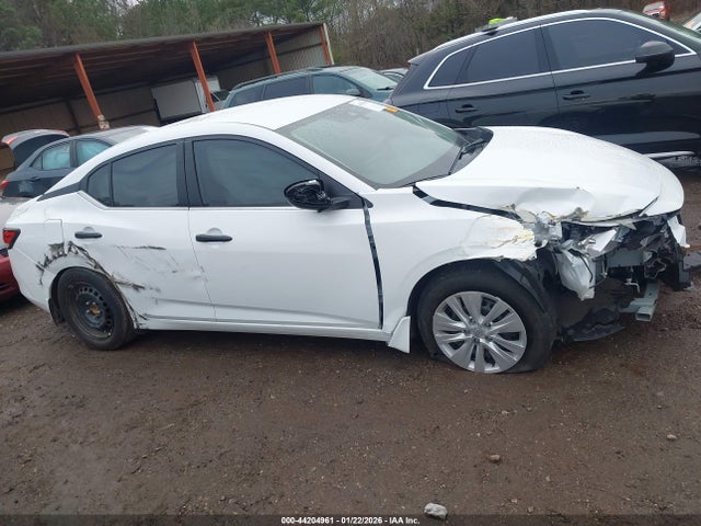 Nissan Sentra S