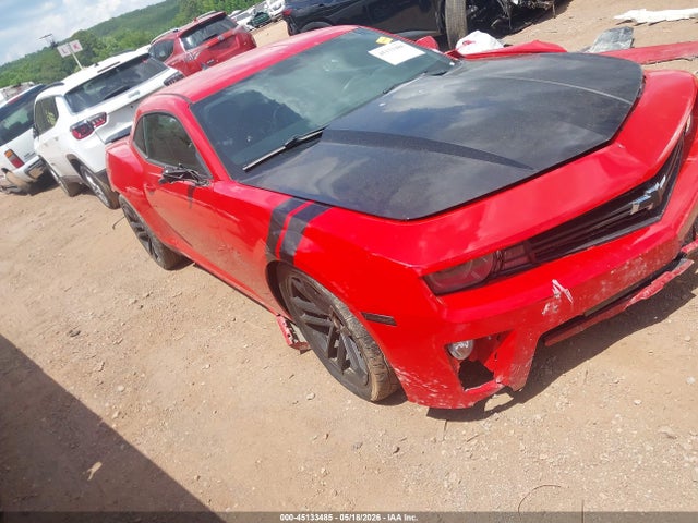 Salvage Chevrolet Camaro Image