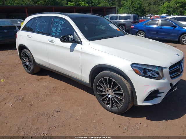 Salvage Mercedes-Benz GLC Image
