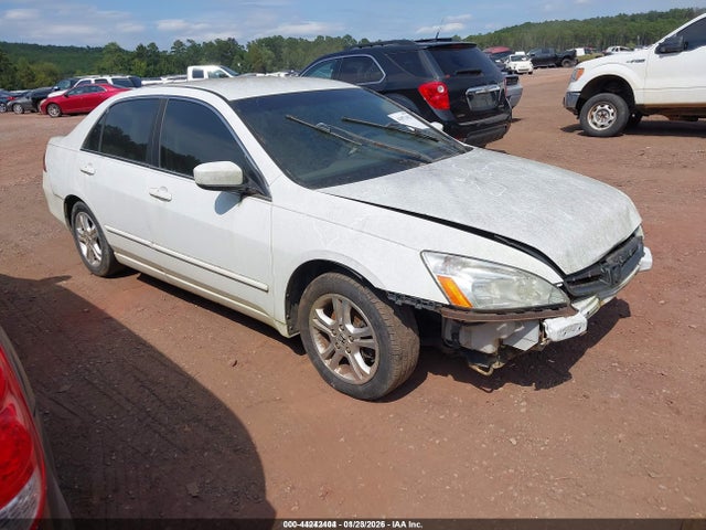 Salvage Honda Accord Image