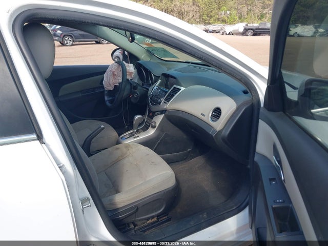 Chevrolet Cruze 1lt Auto