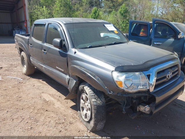 Toyota Tacoma Base V6
