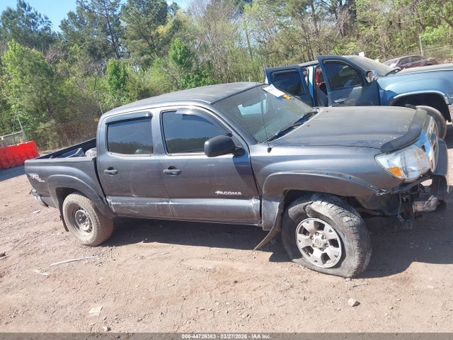 Toyota Tacoma Base V6