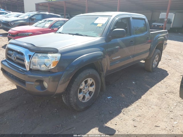 Toyota Tacoma Base V6