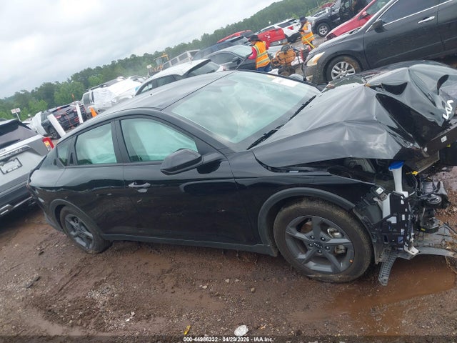 Kia K4 Lxs