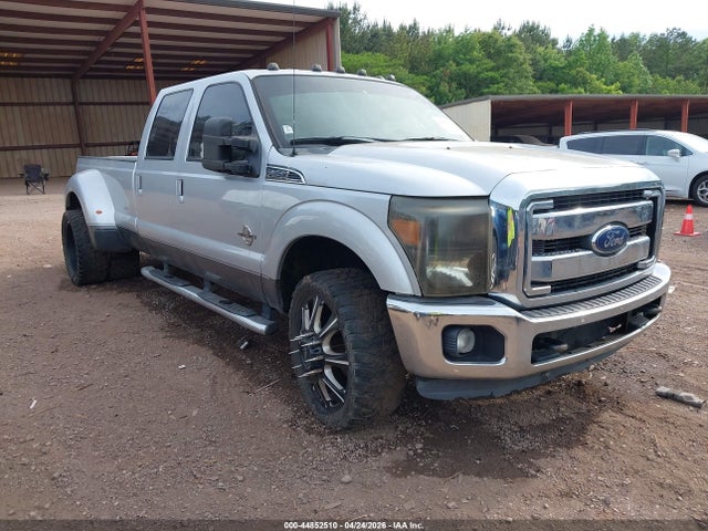 Salvage Ford F-350 Image