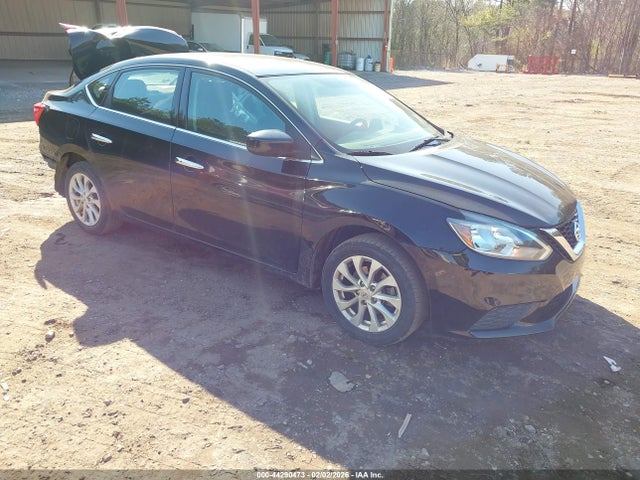 Salvage Nissan Sentra Image