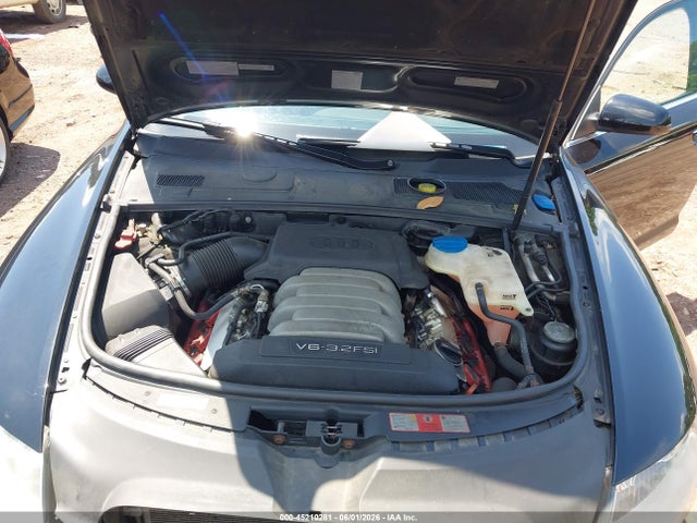 Audi A6 3.2