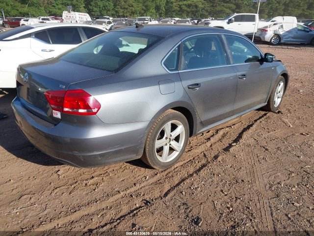 Volkswagen Passat 1.8t Wolfsburg Edition