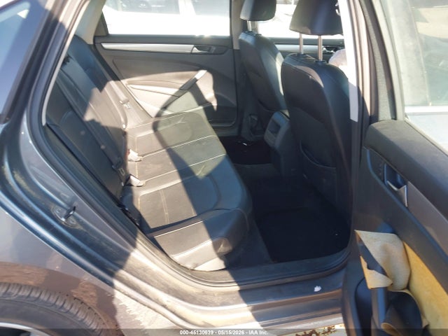 Volkswagen Passat 1.8t Wolfsburg Edition