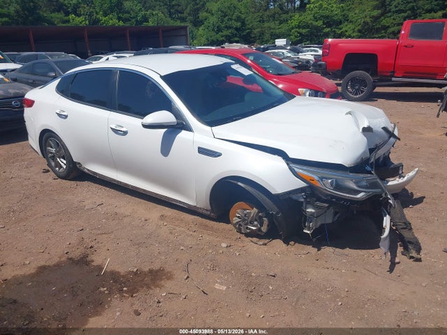 Salvage Kia Optima Image