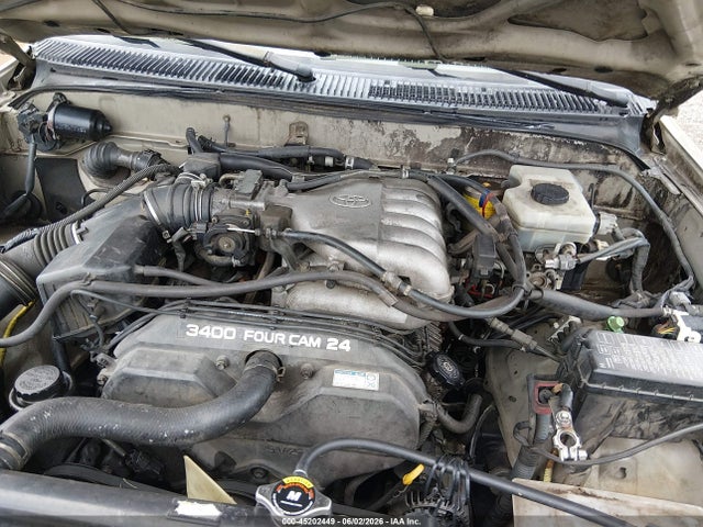Toyota 4Runner Limited V6