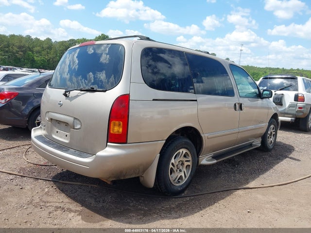 Nissan Quest