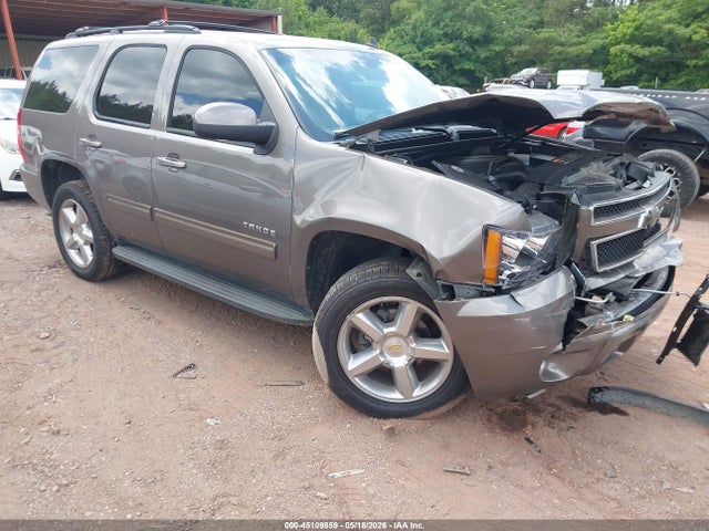 Salvage Chevrolet Tahoe Image