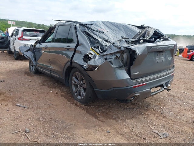 Ford Explorer Xlt