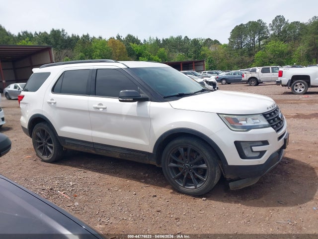 Ford Explorer Xlt