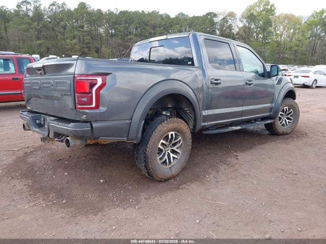 Ford F-150 Raptor