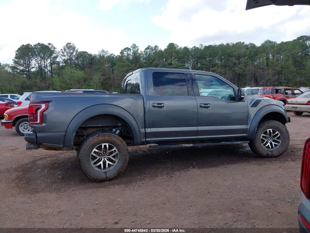 Ford F-150 Raptor