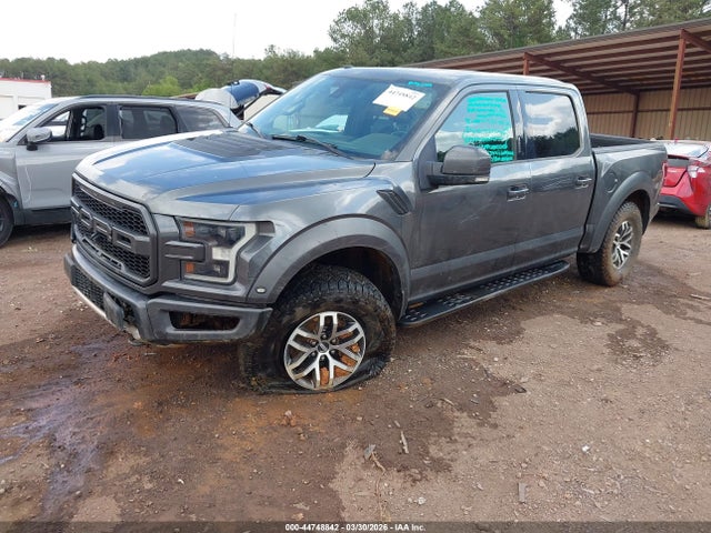 Ford F-150 Raptor