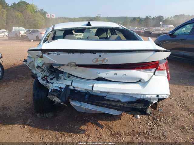 Hyundai ELANTRA Sel Sport