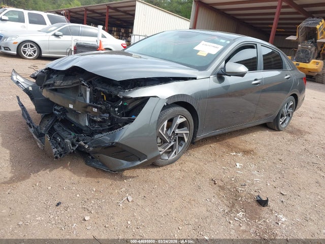 Hyundai ELANTRA Limited