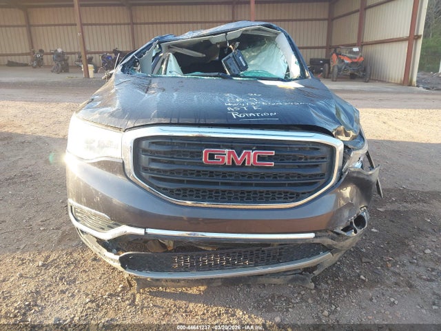 GMC Acadia Sle-1