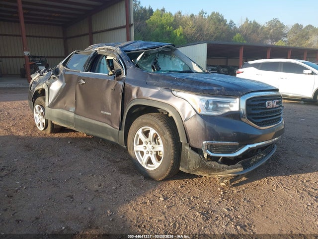 Salvage GMC Acadia Image