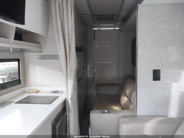 Mercedes-Benz Sprinter 3500xd Standard Roof 4-cyl Diesel Ho