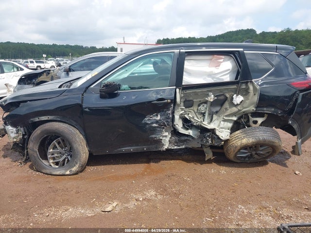 Nissan Rogue S Fwd