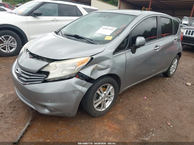 Nissan Versa