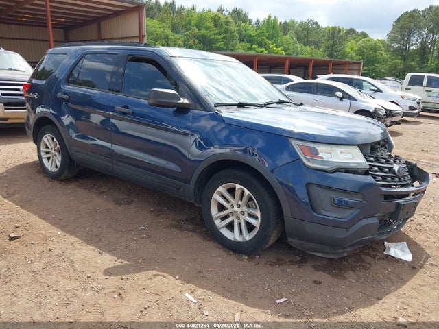 Salvage Ford Explorer Image