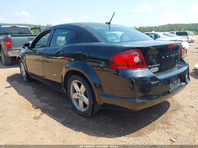 Dodge Avenger Se