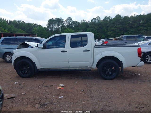 Nissan Frontier Sv