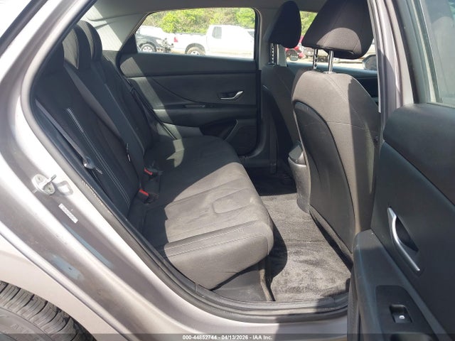 Hyundai ELANTRA Blue