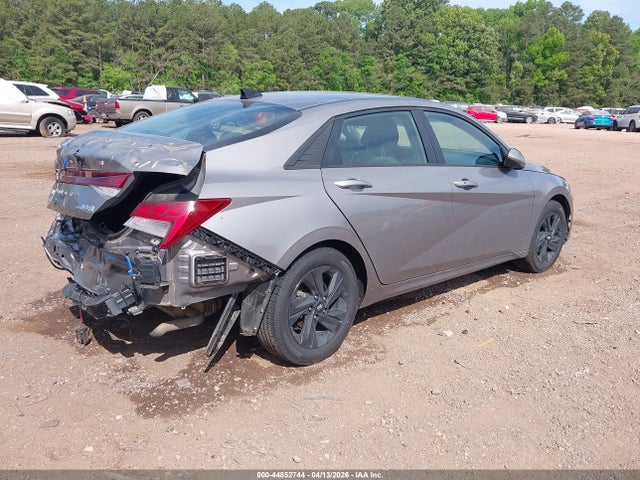 Hyundai ELANTRA Blue