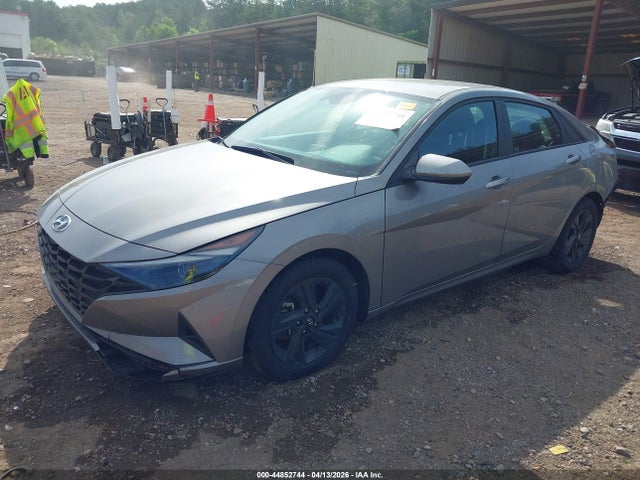 Hyundai ELANTRA Blue