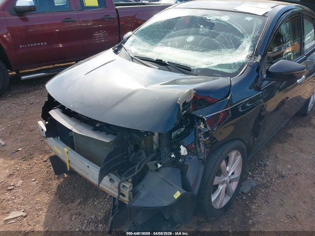 Nissan Versa 1.6 Sl