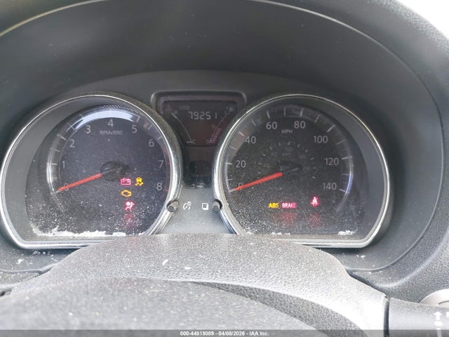 Nissan Versa 1.6 Sl