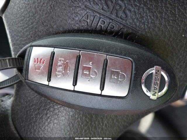 Nissan Versa 1.6 Sl