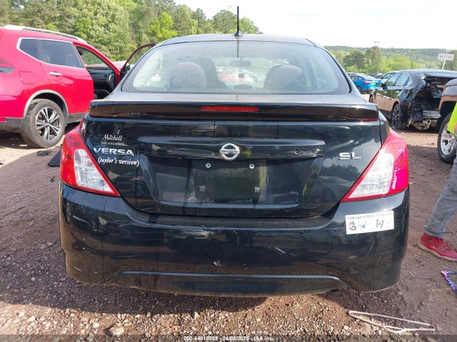 Nissan Versa 1.6 Sl