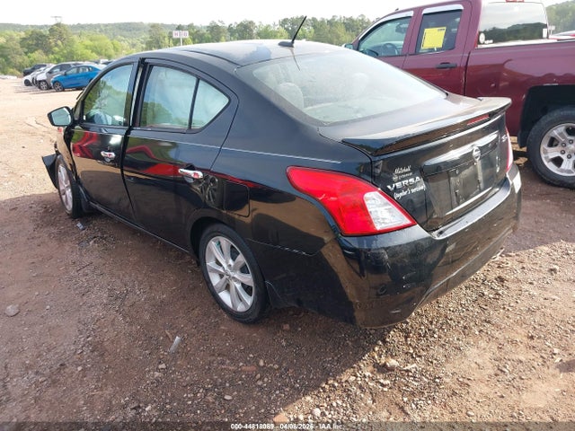 Nissan Versa 1.6 Sl