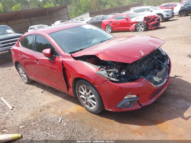 Salvage Mazda Mazda3 Image