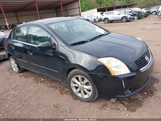 Salvage Nissan Sentra Image