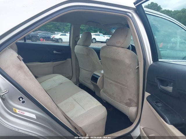 Toyota Camry Le
