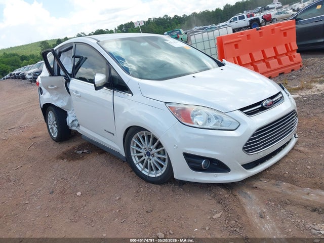 Salvage Ford C-MAX Hybrid Image