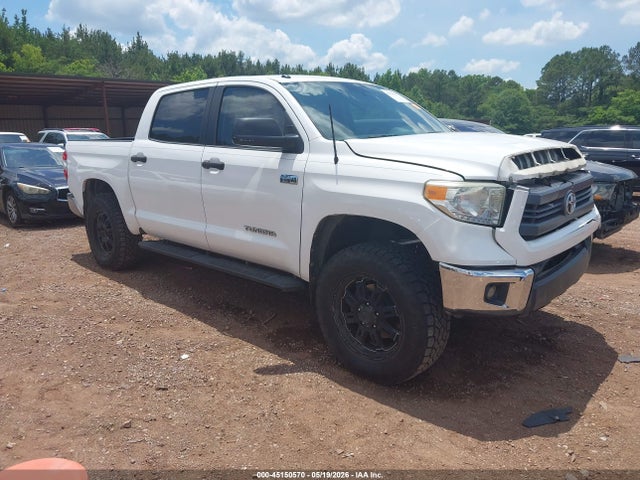 Salvage Toyota Tundra Image