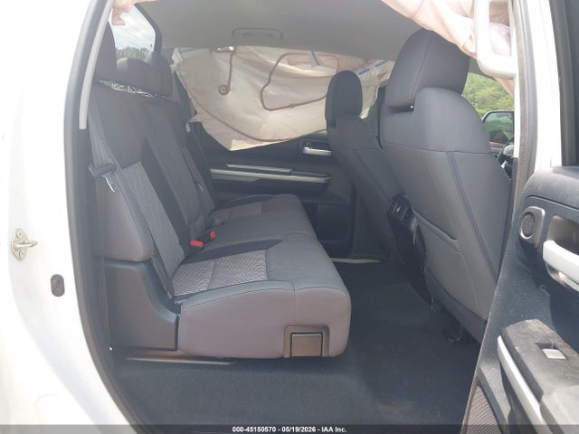 Toyota Tundra Sr5 5.7l V8