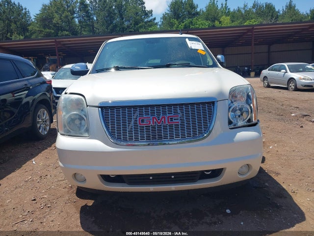 GMC Yukon Slt