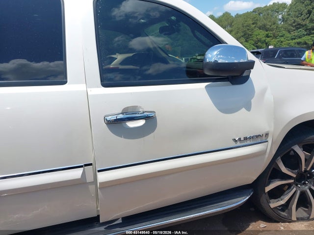 GMC Yukon Slt